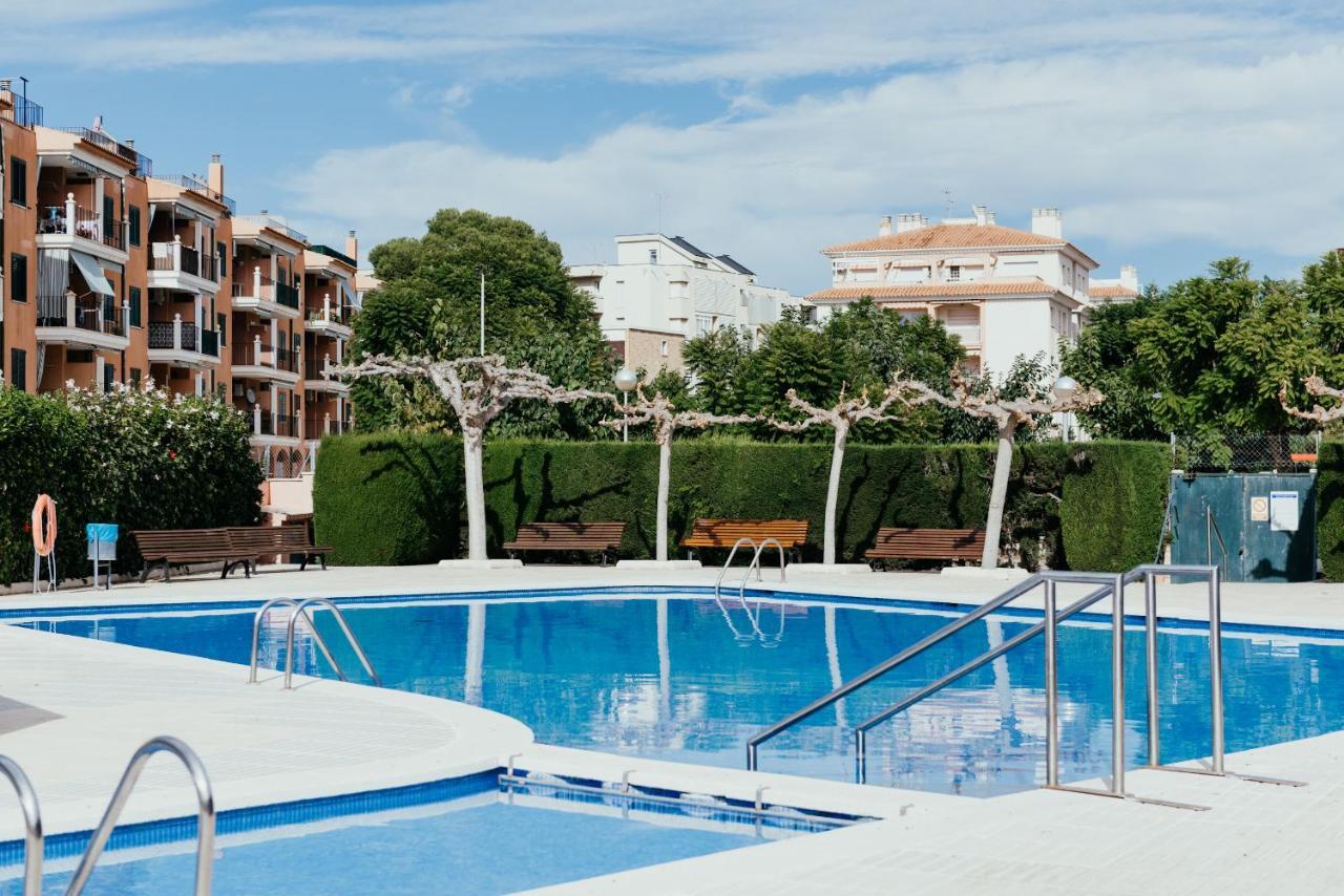 Hauzify I Apartament Marina Torredembarra Bagian luar foto